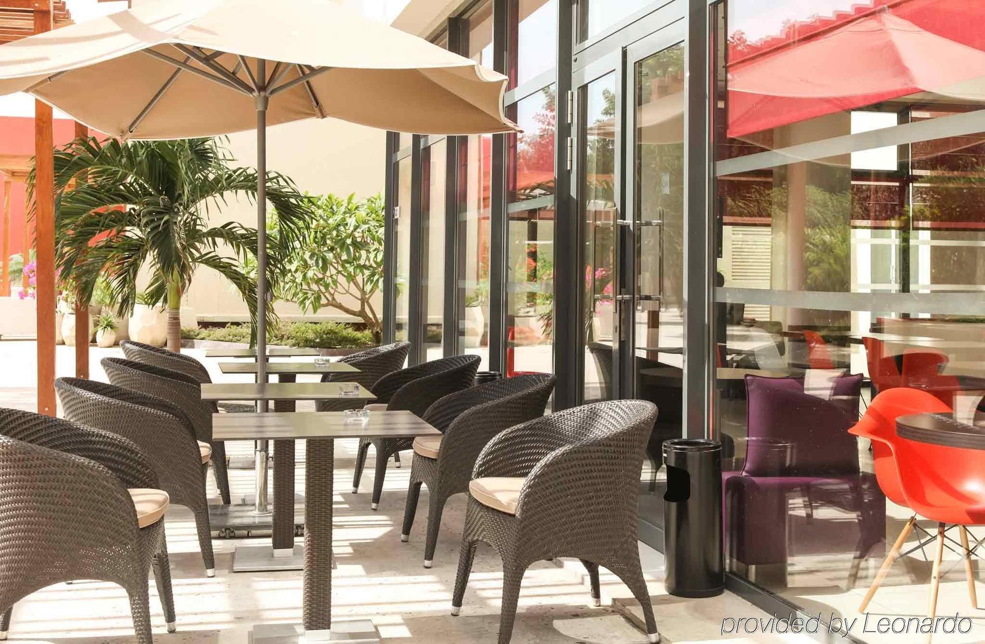Ibis Styles Dakar Hotel Екстериор снимка