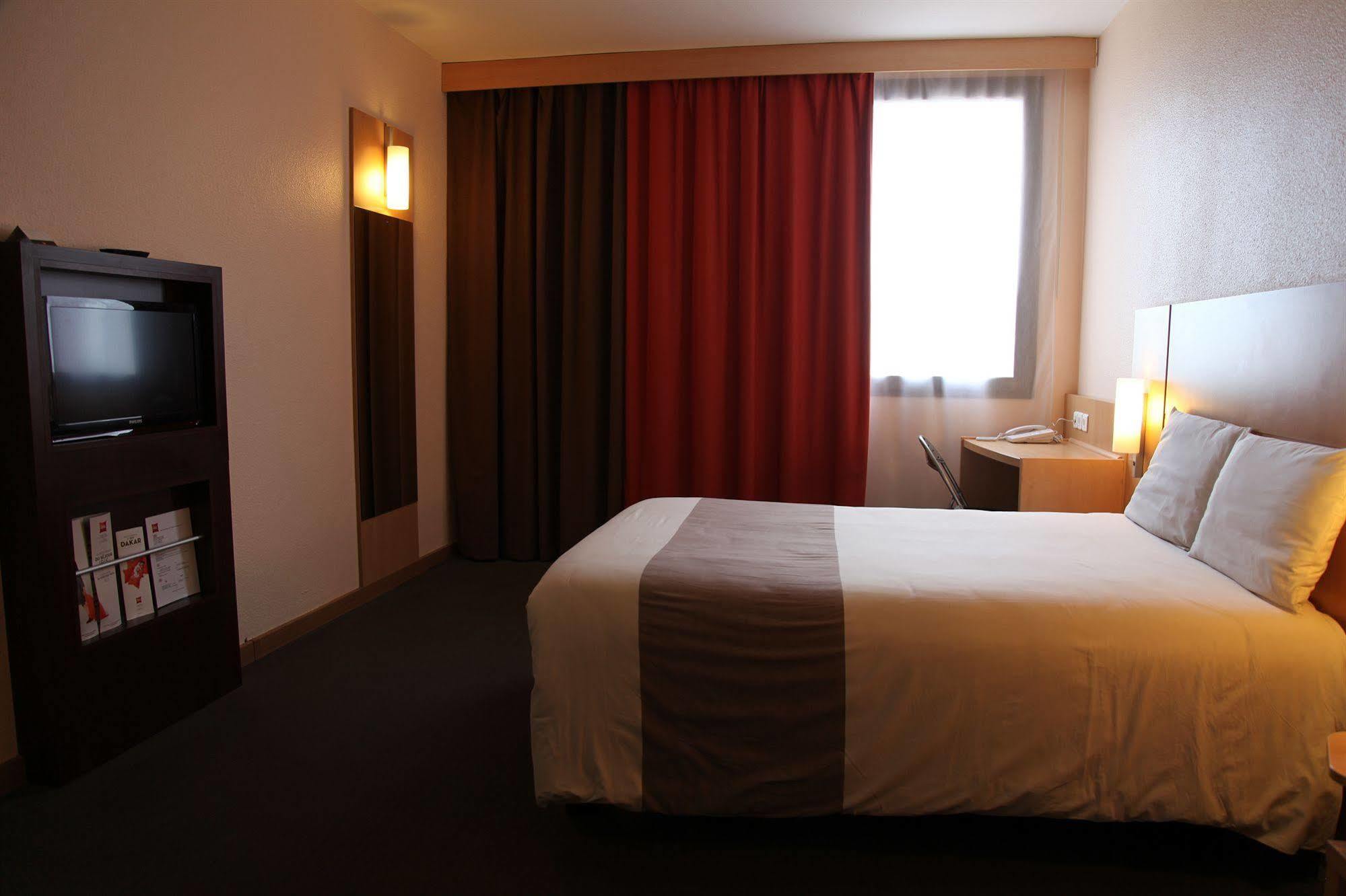 Ibis Styles Dakar Hotel Екстериор снимка